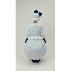 Костюм снеговика с синими перчатками